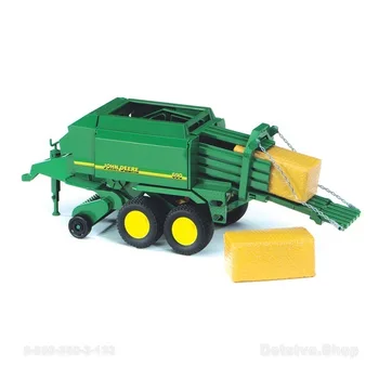 

Trailer John Deere for mixed fodder,