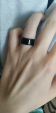 Anillo de titanio inoxidable para hombre y mujer, 8mm de ancho, negro, alta calidad, joyería de boda