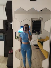 Conjunto de Yoga sin costuras para mujer, camisetas de entrenamiento, pantalones deportivos, sujetador, ropa de gimnasio, Top corto de cintura alta, Leggings para correr, conjunto deportivo 2005