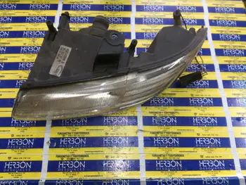 

198077 Left headlight Chrysler Grand Voyager *