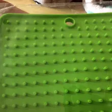 Mat for Dogs Cats Slow Food Bowls New Pet Dog Feeding Food Bowl Silicone Dog Feeding