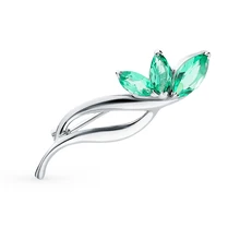 Серебряная брошь с изумрудами SUNLIGHT проба 925