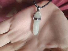 Luminoso brillante flecha COLLAR COLGANTE Caballero collar con forma de lanza resplandor en el oscuro Pike Collar para Mujeres Hombres regalo de Halloween