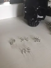 Pendientes de Clip de Cruz Simple para mujer y niña, 2 uds., aretes de Zirconia cúbica con perlas, Clip para oreja sin joyería Piercing