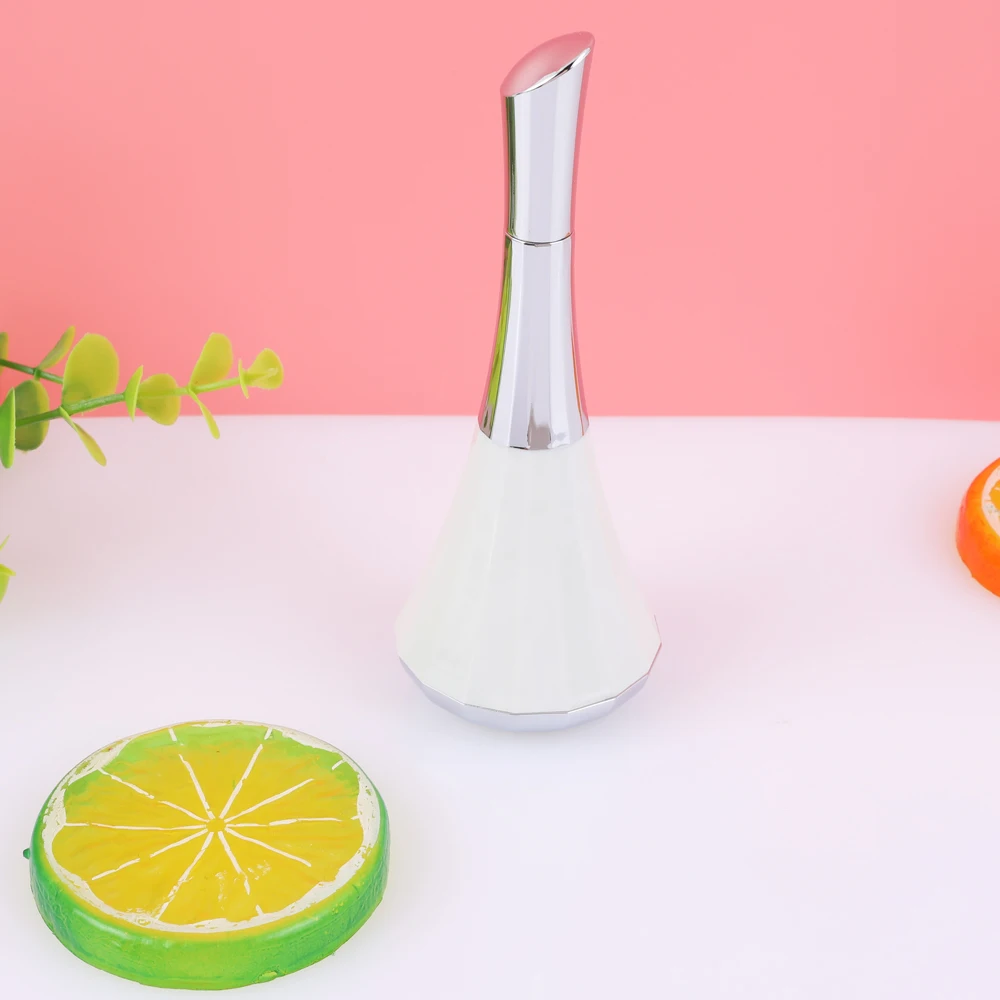 474706_bb585a04555445429bb584f97de01e77