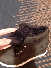 Botas de cuña antideslizantes para mujer, botines cálidos a la moda, de cuero, para nieve, aumento de altura