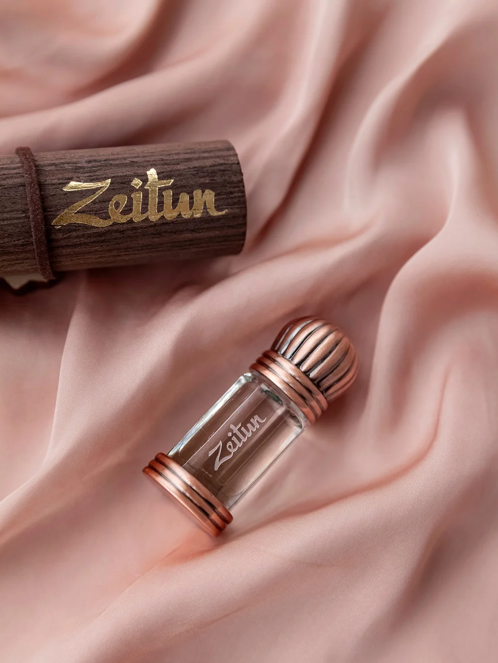 Z6002 White Musk Attar 3ml 8