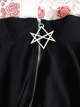 Falda gótica Verano malla Irregular mujeres faldas estrella cremallera negro Punk faldas gótico oscuridad señora falda Casual suelta Streetwear faldas