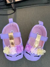 Zapatos de unicornio con flores para niñas pequeñas, calzado de piel sintética con suela blanda para cuna, primavera y otoño, de 0 a 18M, novedad de 2019