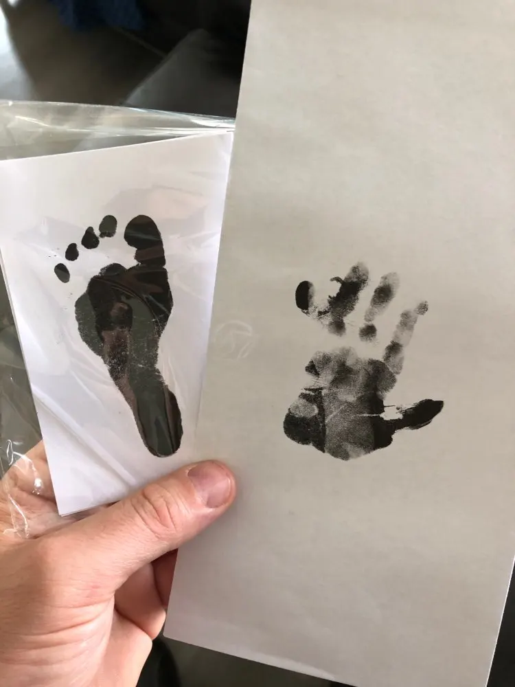 תמונה למזכרת של טביעת כף היד והרגל - קלי קלות - המומלצים