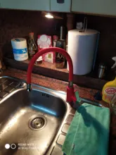 FRAP-grifo flexible de estilo moderno para cocina, mezclador de fregadero, grifos de un solo Mango, color rojo, blanco, negro, agua fría y caliente