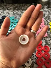 100 Uds 24mm portátil de plástico anillo de carpeta hebilla de 360 grados de rotación de agujero color aprendizaje suministros de encuadernación