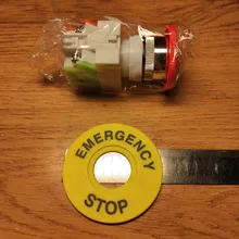 Interruptor de botón de parada de emergencia, equipo de elevación, bloqueo automático, tapa roja tipo seta 1NO 1NC DPST, CA 660V 10A