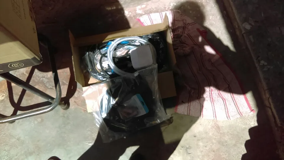 Отзыв о товаре Сварочный аппарат HITBOX Mig полуавтоматический синергический 220 В сварочный инвертор Tig Arc Argon CO2 Многофункциональный MIG250 от пользователя A***t