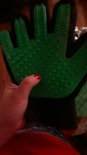Nuevo cepillo para mascotas guante peine aseo de gatos muda de piel de la mascota de guantes peine en forma de mano guante de limpieza de mascota peine para perros y gatos
