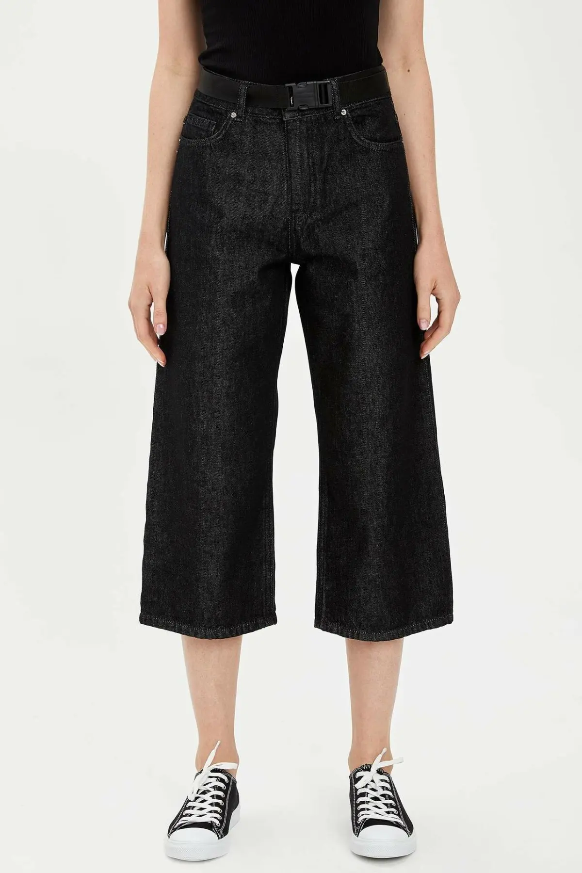 

DeFacto Woman Wide-leg Black Denim Jeans Women Black Ninth Pants Female Loose Casual Black Denim Bottoms Trousers-L5024AZ19HS