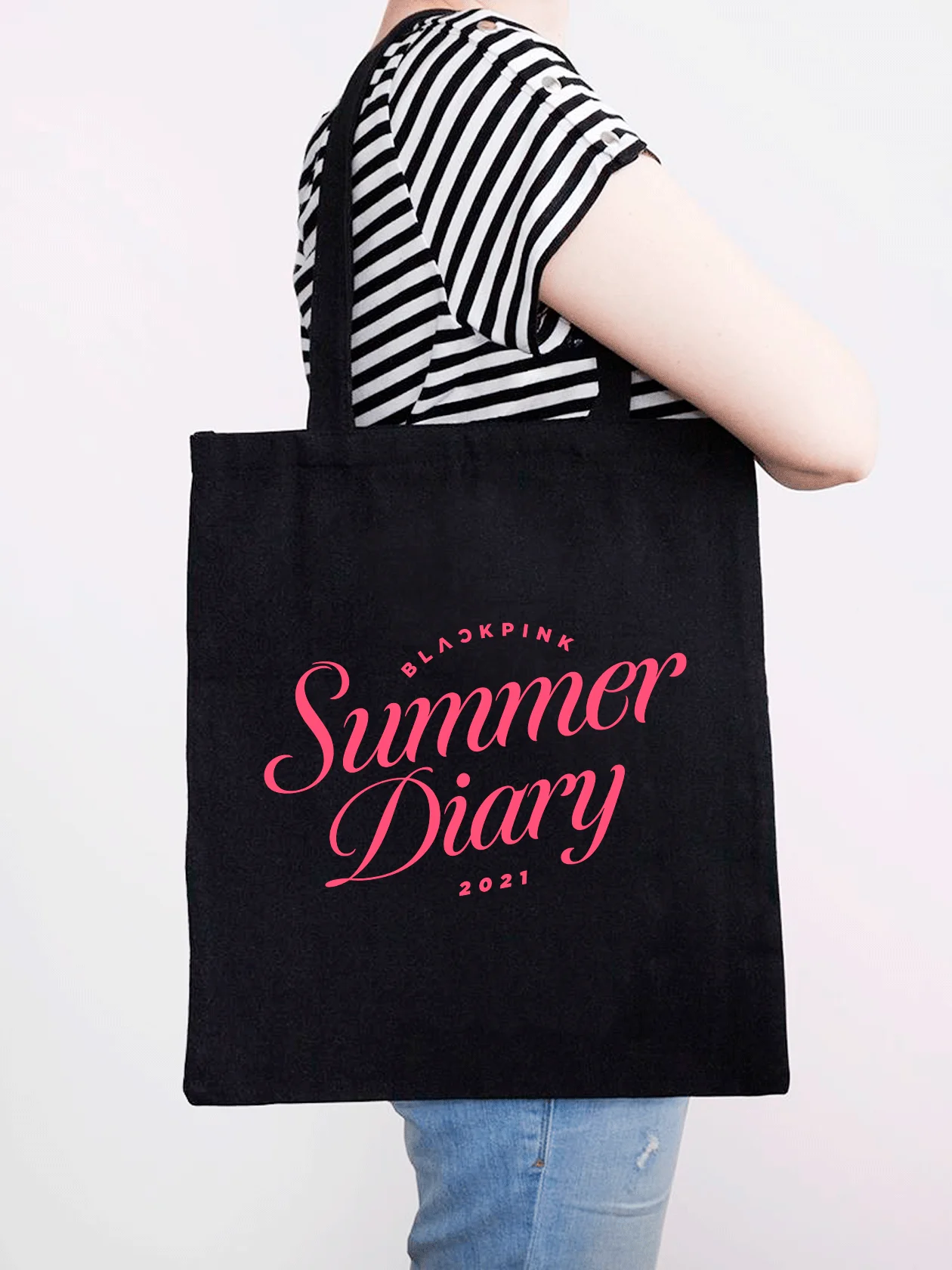 Рисунок 2 - Шоппер Black Pink Summer Diary