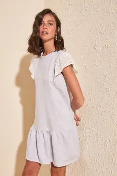 

Trendyol Embroideries Detailed Knit Dress TWOSS20EL1633