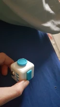 Juguete antiestrés giroscópico tradicional para adulto, cubo adulto de vinilo para escritorio, dedo, juguete para apretar, aliviador de estrés divertido, juguete antiestrés