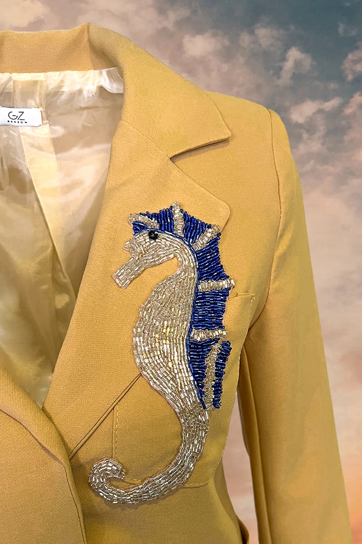 2022 Fashion Handmade Seahorse Figured Embroided Blazer Women Camel Jacket