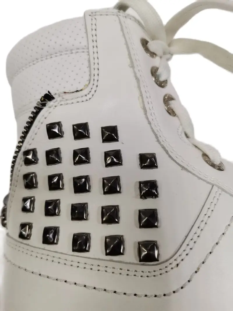 Рисунок 6 - Ботинки для девочки