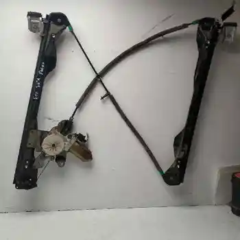 

WINDOW LIFTER FRONT RIGHT FORD FOCUS SALOON (CAK)