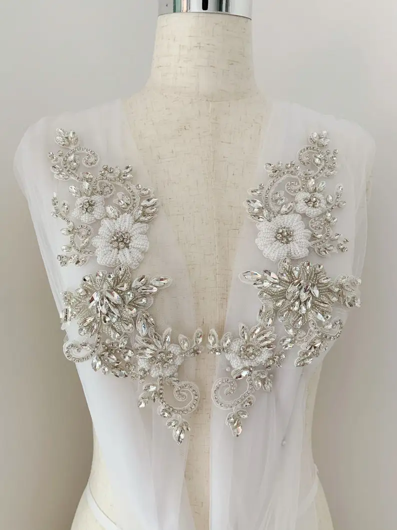 

Hand Crafted Rhinestone Applique With White Flowers For Bridal French Bead Bodice Patch For Couture Dance Costume