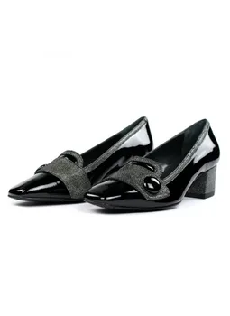 

Black patent leather shoes heel cuadrado.1616