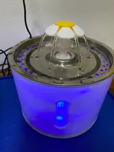 Fuente de agua para perros o gatos, dispensador eléctrico-automático, silencioso, y con luz LED, alimentador USB, capacidad 2,4 L