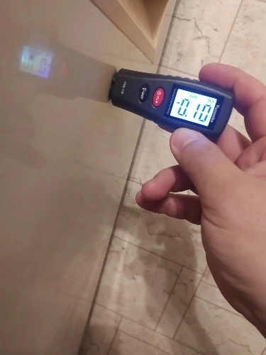 Отзыв о товаре Тестер толщины покраски Yunombo YNB-100, Цифровой измеритель толщины покраски автомобиля с руководством на русском и английском языке от пользователя A***v