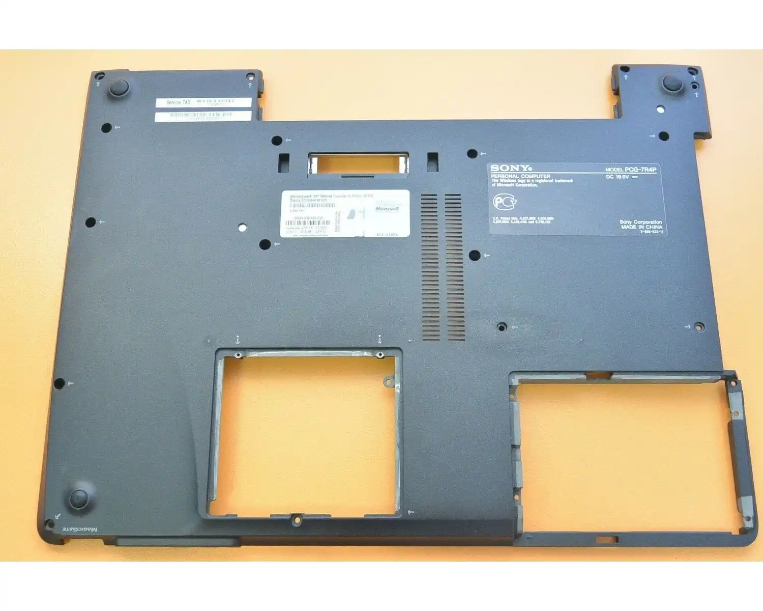 Sony VAIO VGN-FE FE31HR 15.4'' Поддон нижняя часть корпуса ноутбука 2-664-832 | Компьютеры и
