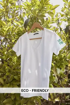 

Trendyol Organic Cotton Basic V-Neck Knitted T-Shirt TWOSS20TS0919