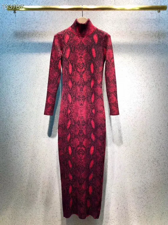 Женское теплое крутое красное платье Осенняя коллекция
