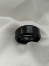 Anillo de titanio inoxidable para hombre y mujer, 8mm de ancho, negro, alta calidad, joyería de boda