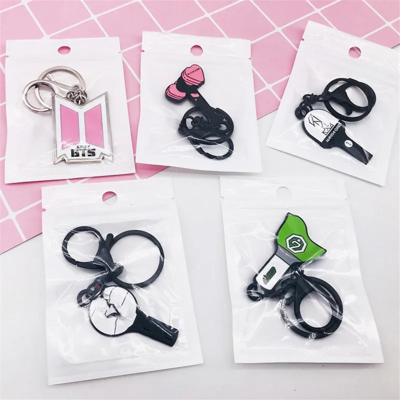 

KPOP Metal Keychain BLACKPINK WANNA ONE GOT7 JB MARK JACKSON Keyring WTT094