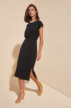 

Trendyol Beli Elasticized Knit Dress TWOSS20EL1637