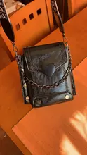 Bolso de estilo coreano Retro con cerradura en forma de corazón para mujer, bandolera con tachuelas para teléfono móvil, 2021