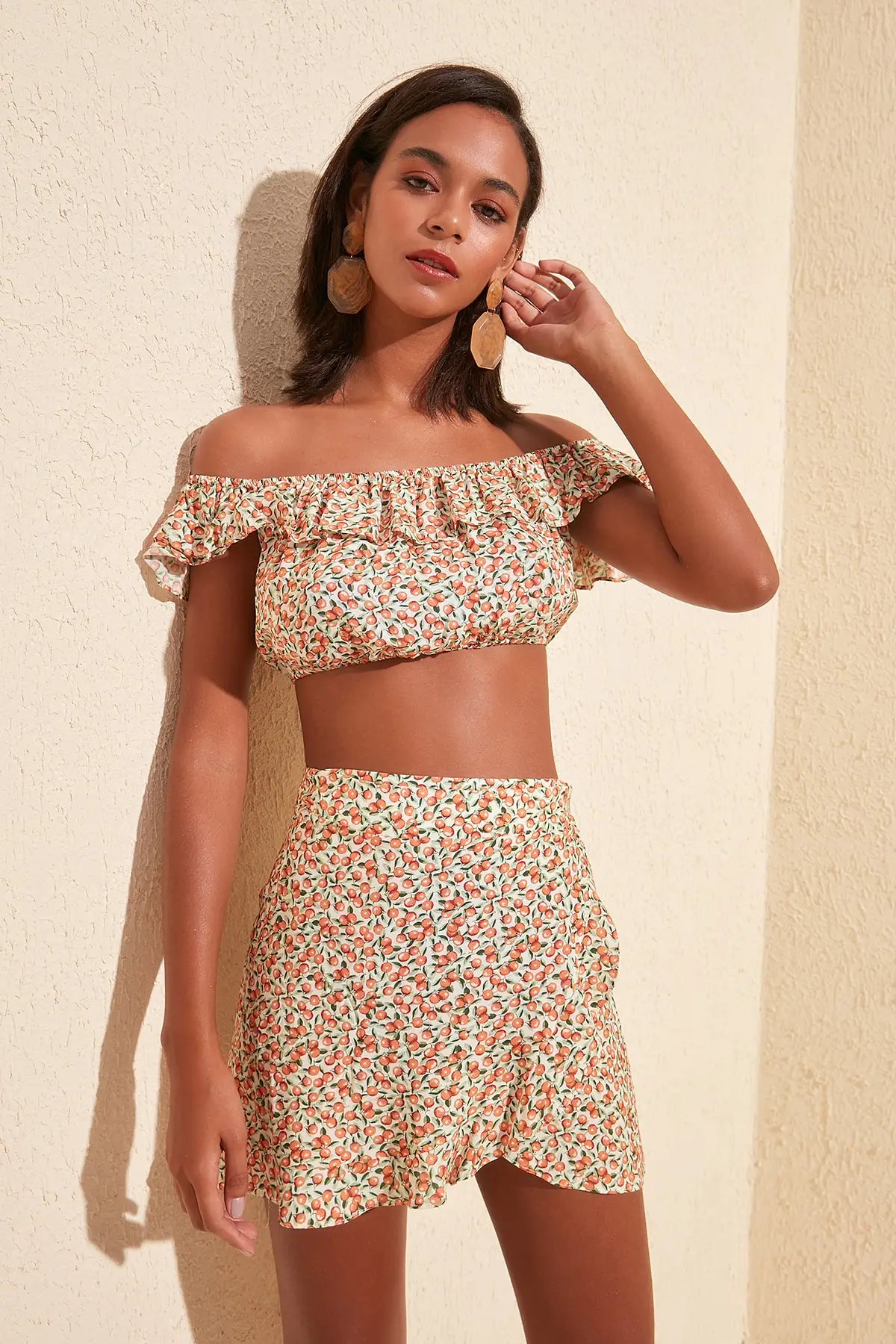 

Trendyol Orange Pattern Viscose Bottom-Top Suit TBESS20AU0039