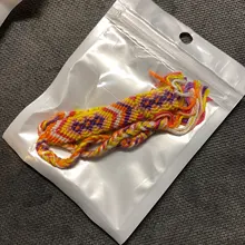 Soporte de exhibición para pendientes, caja de embalaje de cartas con logotipo personalizado, Color marrón, blanco y negro, de papel Kraft, 4 tamaños, 100 Uds.