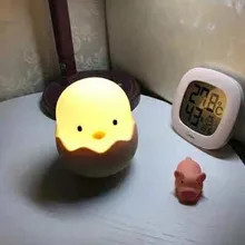 Luz Led nocturna para niños, lámpara de silicona suave recargable por USB, decoración de dormitorio, regalo, noche de pollito de Animal, sombra de Luna