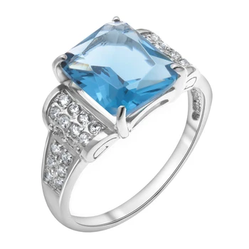 

Silver ring with cubic zirconia Sint.