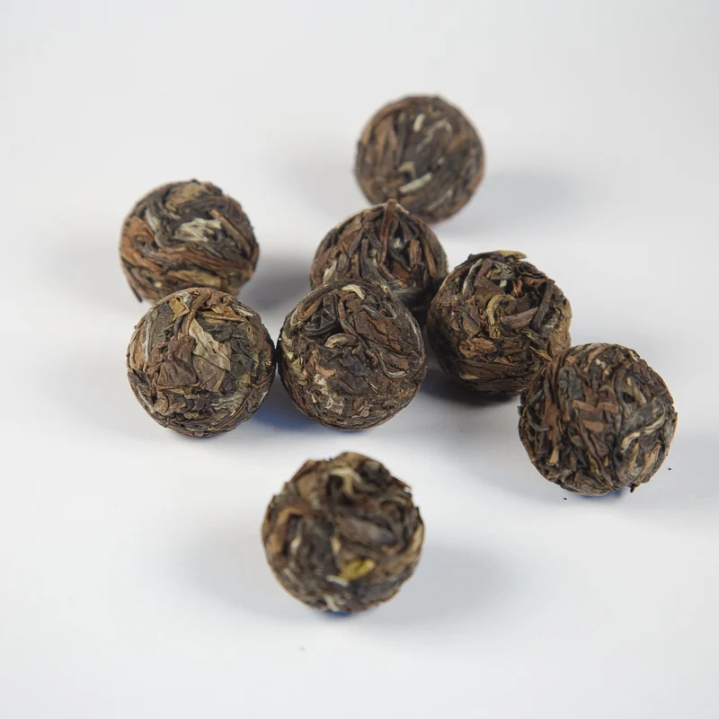 White tea White Dragon Pearl Bai Cha Lun Zhu, 100 grams. White Peony Tea, White tea Bai Mu tribute, White tea, White tea Chinese, White tea needles, White tea 2004, White Puer tea, White tea China, White tea pancake