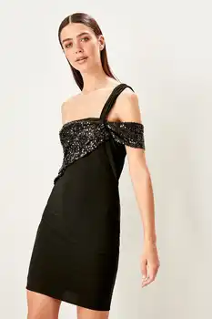 

Trendyol Sequined Dress TPRSS19FZ0353