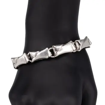 

Jewelry bracelet otokodesign 53652 (silver, carabiner, jewelery alloy)