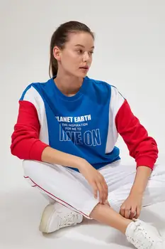 

DeFacto Woman Knitted Sweat Shirt-S3142AZ20AU