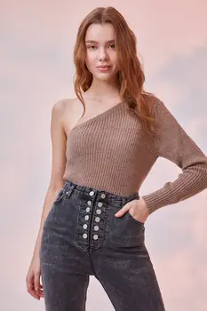 

Trendyol One Shoulder Sweater Sweater TWOAW20KZ0565