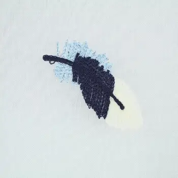 

(hook models) white bottom with black blue feather embroidery pattern polyester window screen about 228x150cm-1
