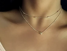 Gargantilla de corazón pequeño para mujer, collar con cadena de Color plateado, collar de amor pequeño, colgante en el cuello, Gargantilla Bohemia, joyería