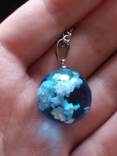 Collar con colgante de Luna y Bola de resina transparente para mujer, collar con cadena de nubes azules y blancas, regalos de joyería para niña