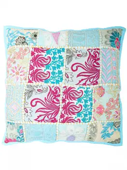 

Decorative pillowcase with embroidery in Assor.